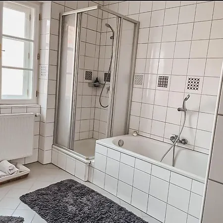 President Apartment *